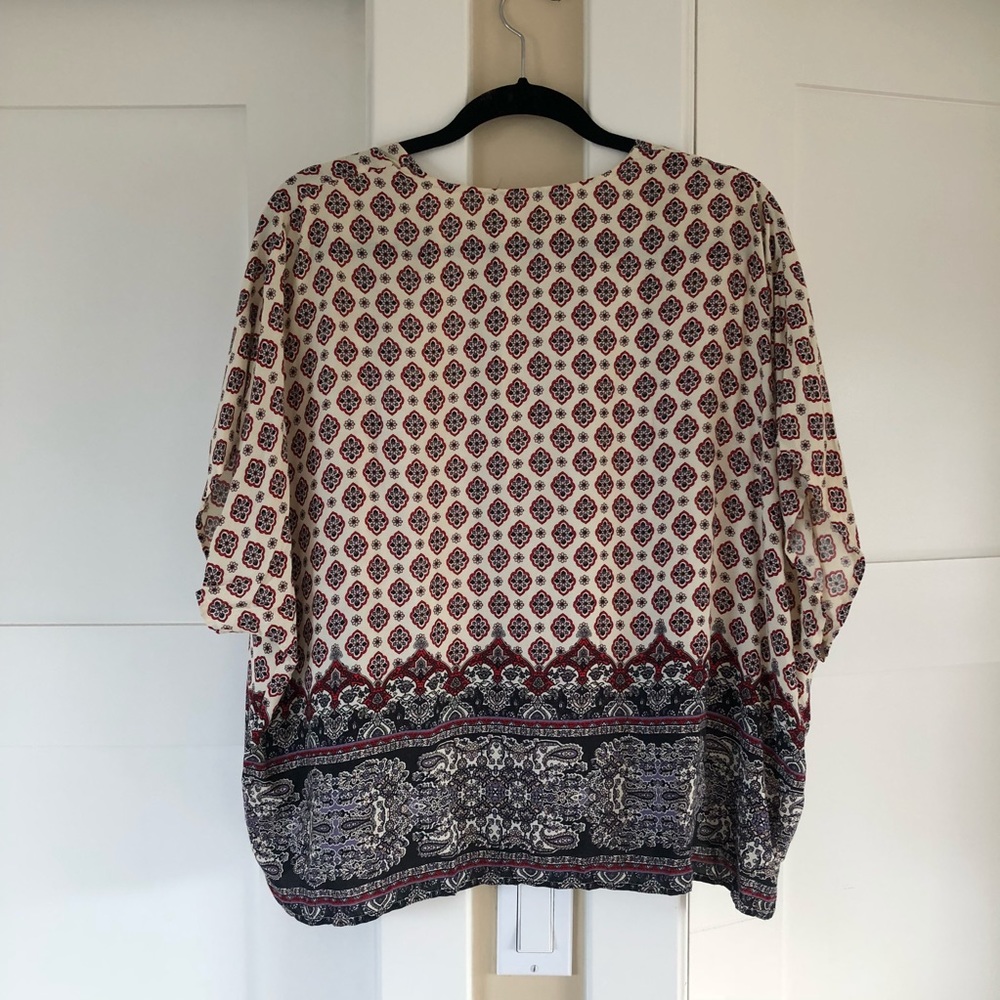 Patterned Kimono - Picture 2 of 4